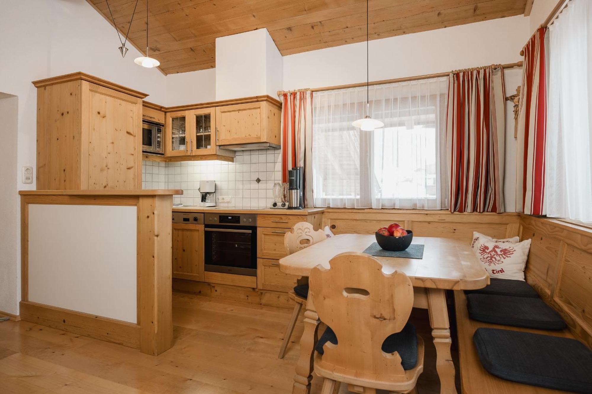 Apart Tyrol Inkl Der Super Sommer Card Im Sommer 2025 세르파우스 외부 사진