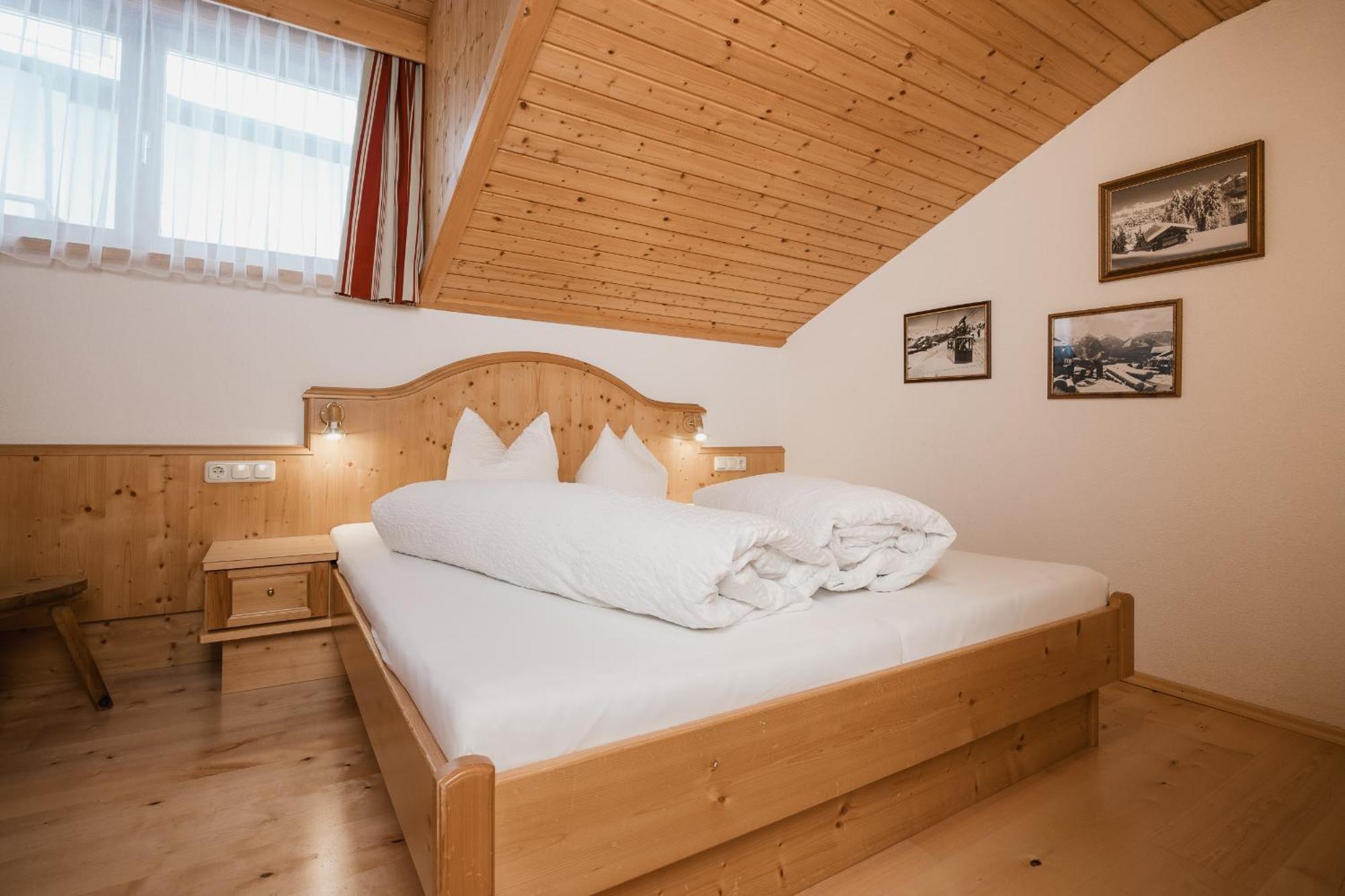 Apart Tyrol Inkl Der Super Sommer Card Im Sommer 2025 세르파우스 외부 사진