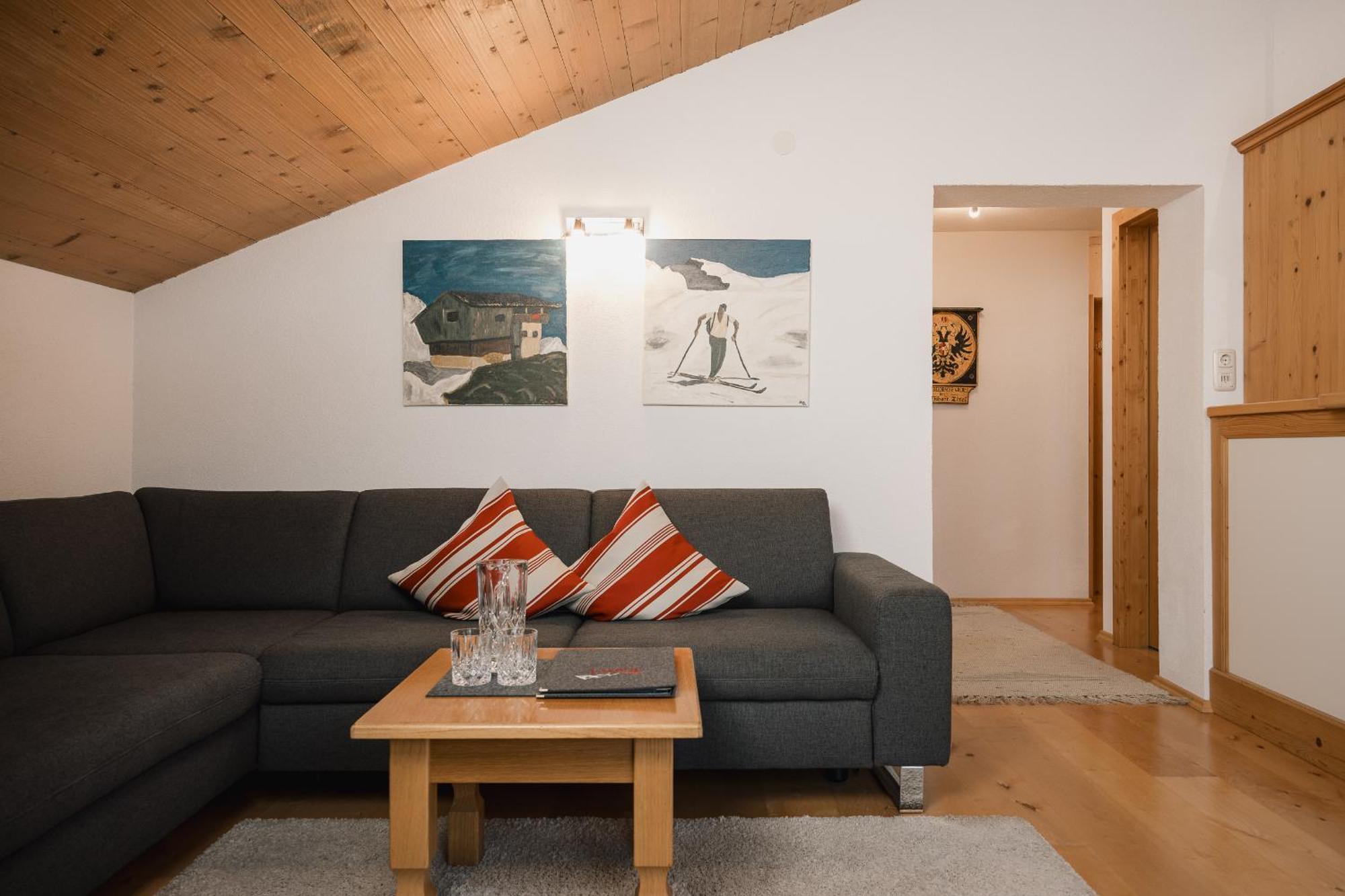 Apart Tyrol Inkl Der Super Sommer Card Im Sommer 2025 세르파우스 외부 사진